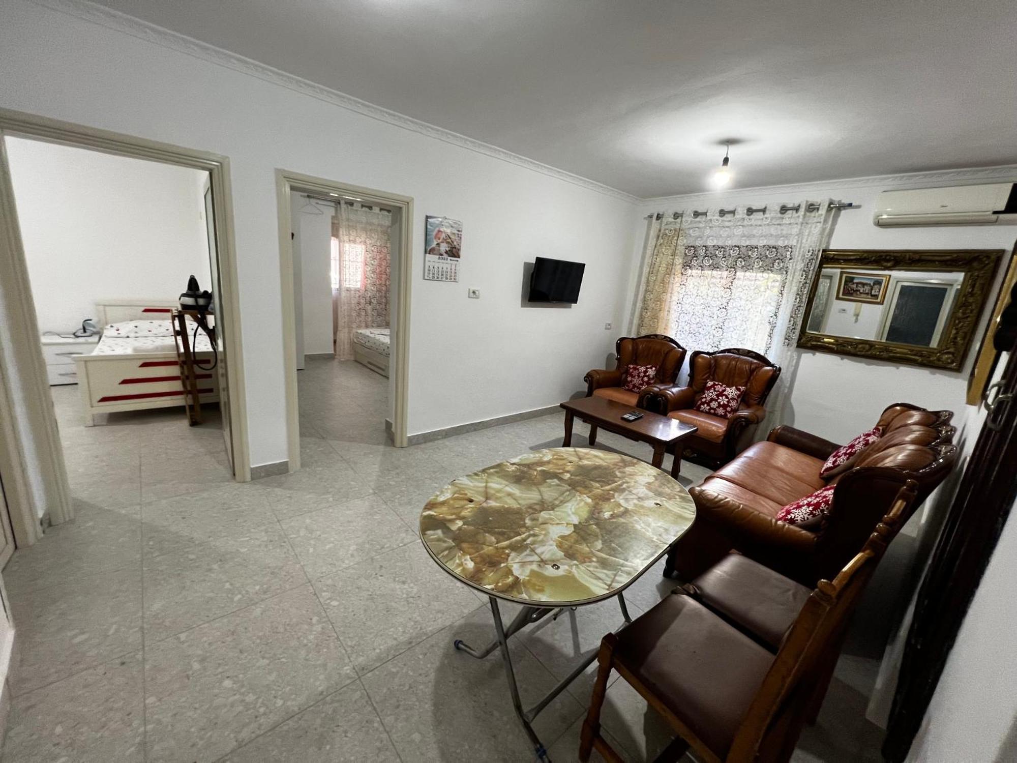 Boulevard Apartment Tiranë Luaran gambar