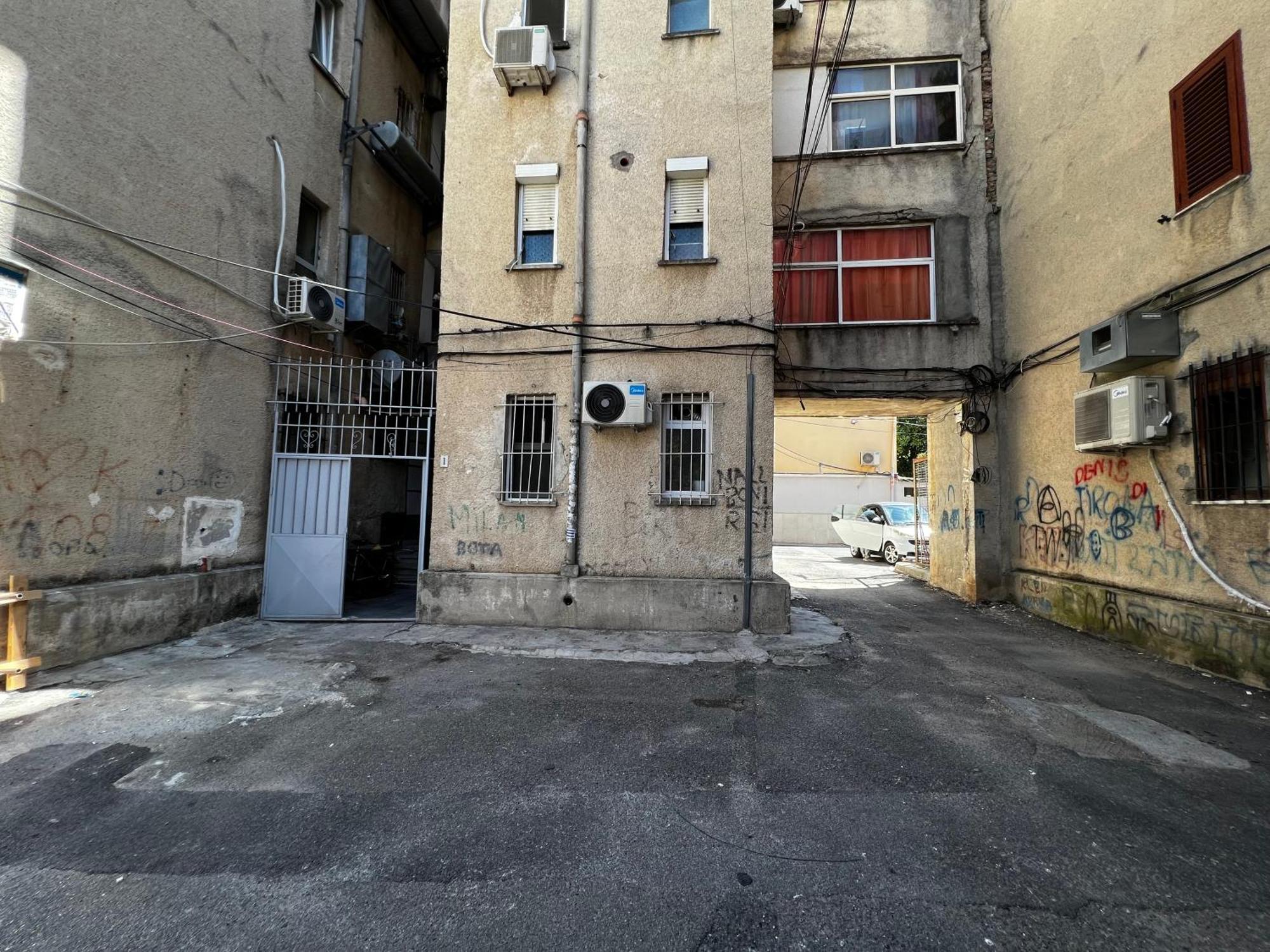 Boulevard Apartment Tiranë Luaran gambar